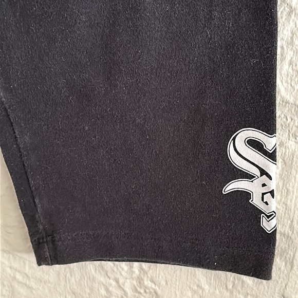Victoria’s Secret Pink White Sox Sequin Bling Black Cropped Capri Leggings MLB M - Picture 5 of 7